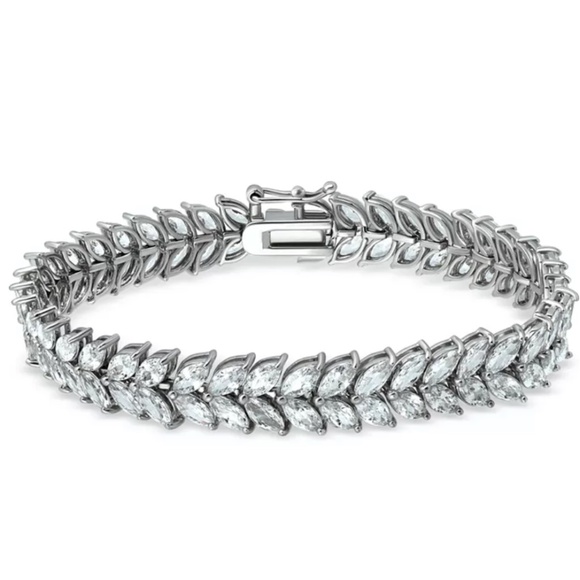 Macys Womens  Sterling Silver Cubic Zirconia Marquis Double Row Tennis Bracelet - Picture 1 of 6